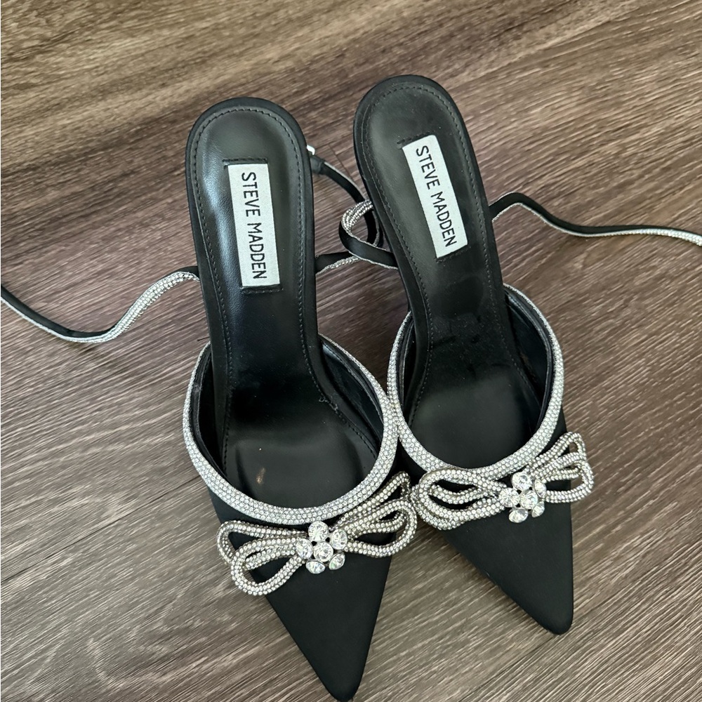 Steve Madden Black Stiletto Heels with Bow Accent